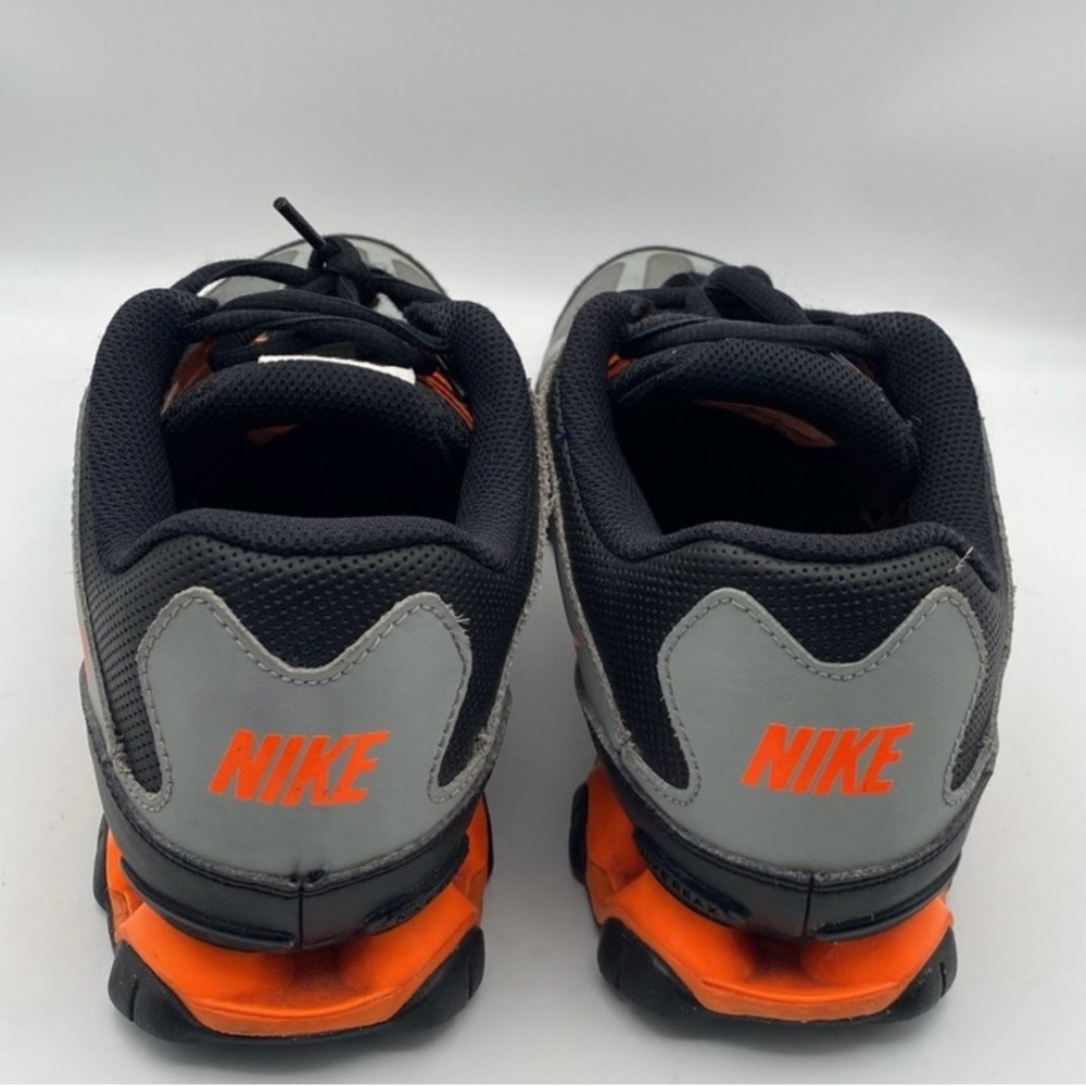 Nike Reax pre-loved- super clean! - Picture 4 of 7